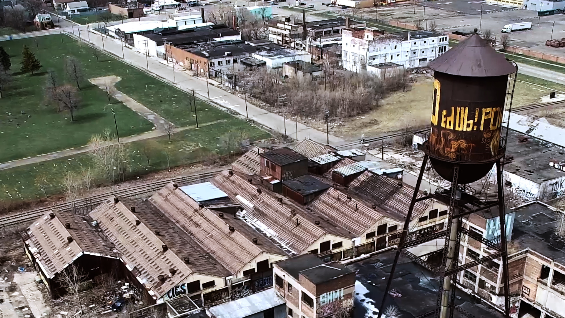 aerial view of the packard plant in detroit