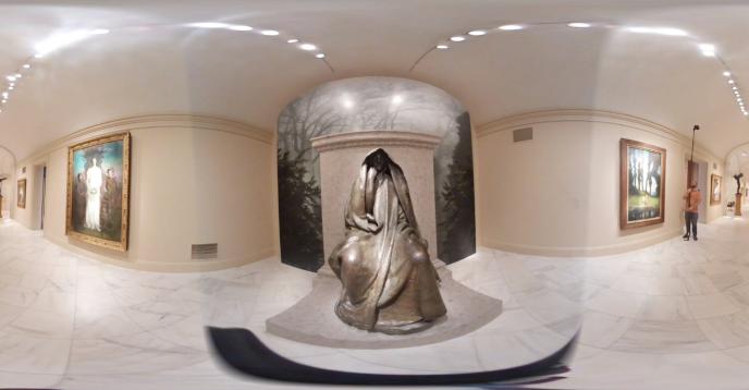 vr perspective of a statue in the smithsonian american art museum
