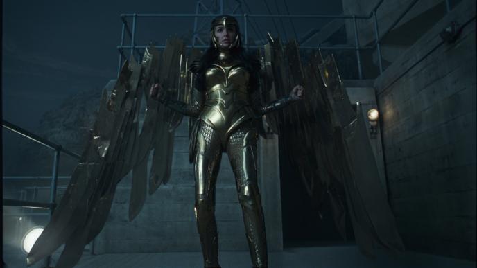 Final shot of Wonder Woman's golden armour