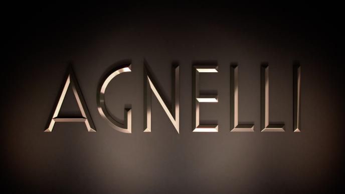gold text that reads 'agnelli' on a highlighted dark brown background