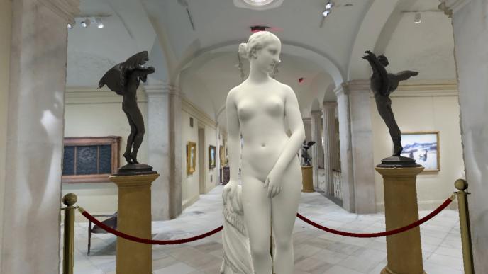 vr perspective of a statue in the smithsonian american art museum