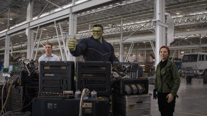 Mark Ruffalo and Chris Evans as The Hulk and Captain America in Avengers: Endgame