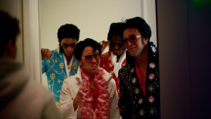 Elvis impersonator 